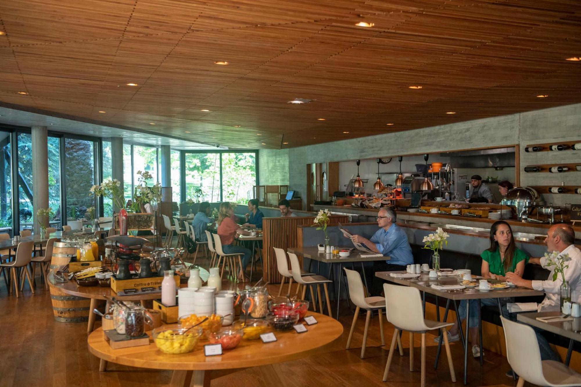Las Majadas Hotel & Centro De Reuniones 피르케 외부 사진