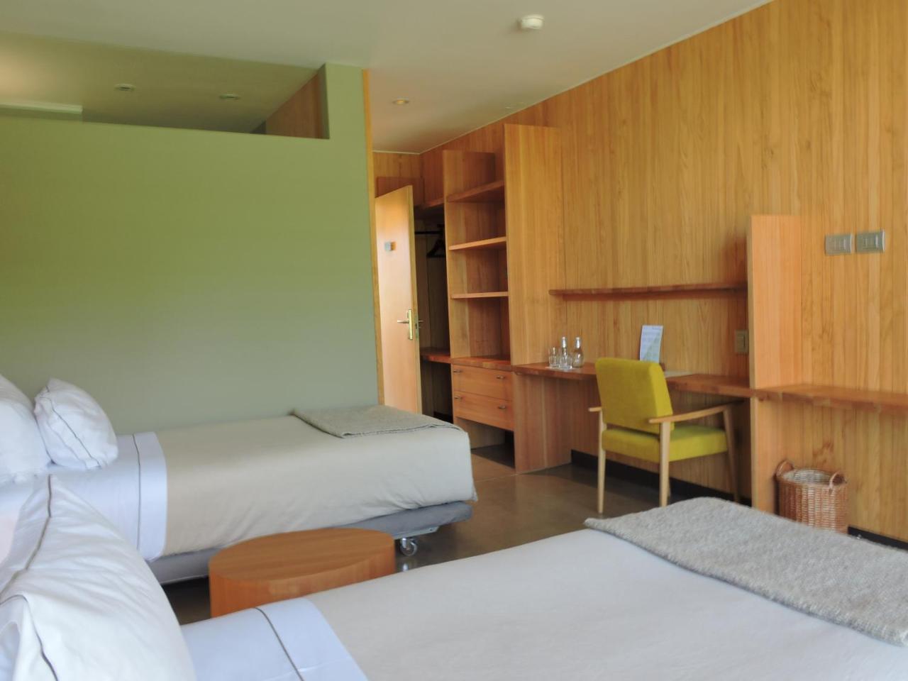 Las Majadas Hotel & Centro De Reuniones 피르케 외부 사진